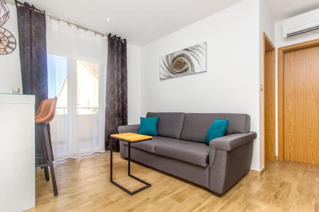 Apartment Tonka Šibenik Esterno foto
