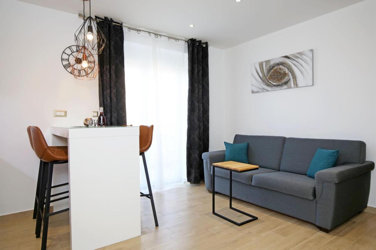 Apartment Tonka Šibenik Esterno foto